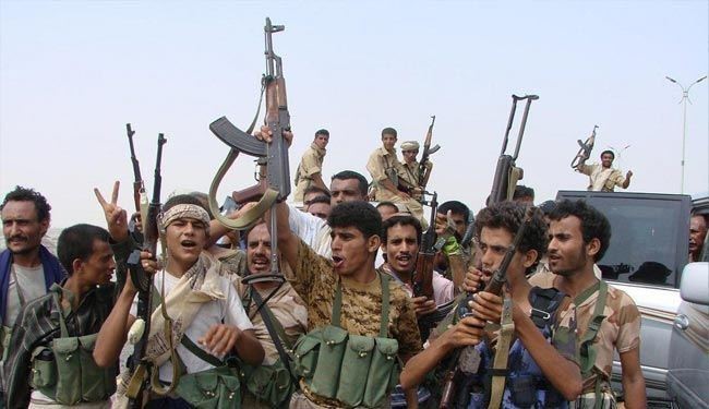 فعال یمنی: انصارالله در حال مبارزه با تکفیریها است