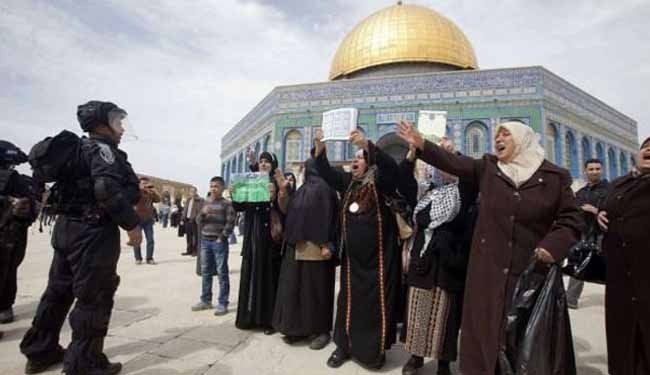 الاحتلال يعتقل 7 نساء فلسطينيات في الاقصى والتهمة 