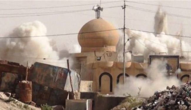 داعش دو مقبره علمای عراقی را منهدم کرد