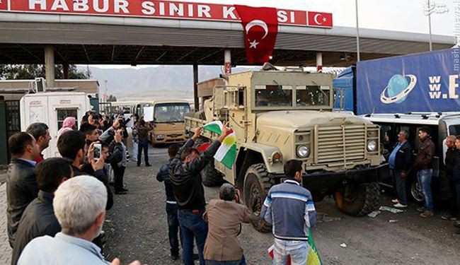 طليعة المقاتلين الاكراد العراقيين تصل الى تركيا