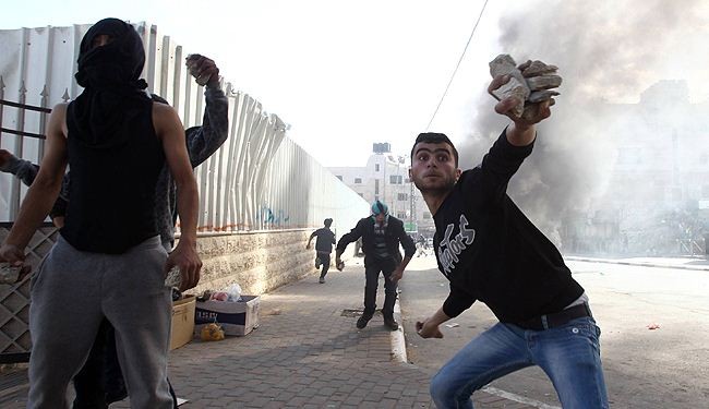 مواجهات عنيفة بين جيش الاحتلال ومتظاهرين فلسطينيين في القدس