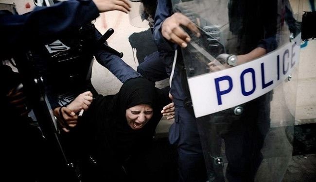 اعتقال ١٣ امراة بحرينية على خلفية الدعوة لإجراء استفتاء