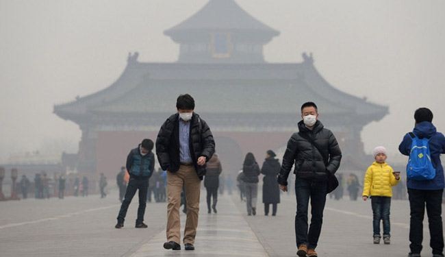 العلماء يوضحون أسباب ظهور الضباب الدخاني في بكين