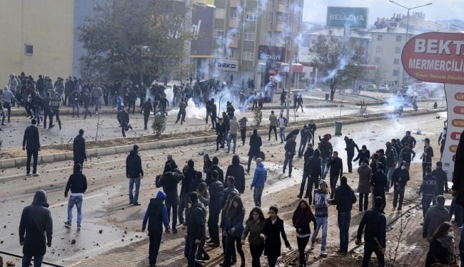 اعمال عنف في شرق تركيا احتجاجا على زيارة مسؤول قومي