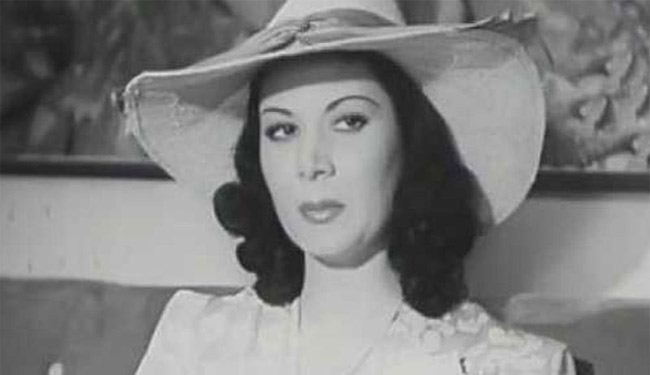 فنانة جندها الكيان الإسرائيلي لمنع مصر من امتلاك قنبلة نووية!