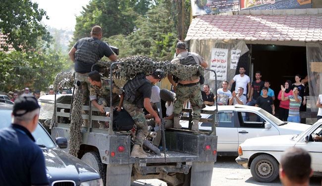 Gunmen Kill 6 Lebanese Soldiers in Ambush near Syria