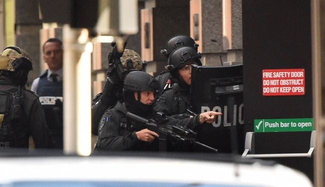 Gunman Takes Hostages in Sydney Café