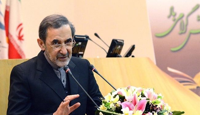 ولايتي: ايران توظف قدراتها لوحدة العالم الاسلامي