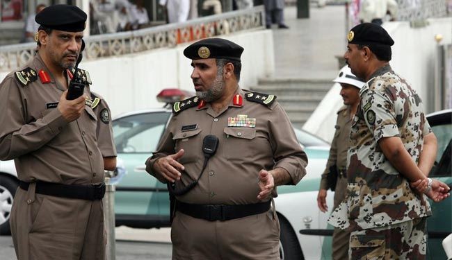 قوات امن السعودية تحتجز 7 اشخاص بعد 