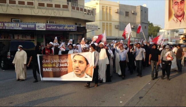 مسيرات حاشدة بالبحرين تنديداً باعتقال الشيخ علي سلمان