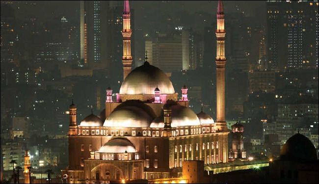 بالصور...كيف تبدو المساجد في مدينة الألف مئذنة؟