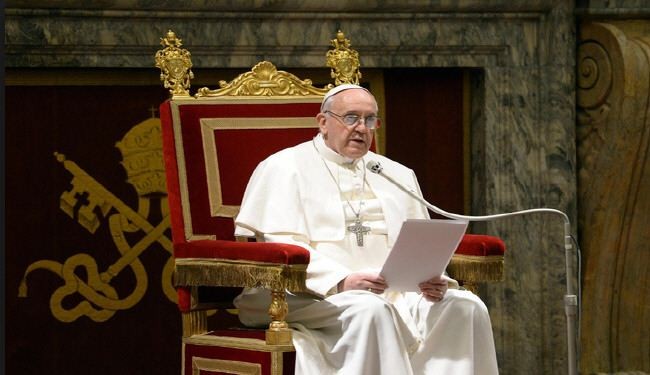 البابا فرنسيس:حرية التعبير لا تجيز اهانة معتقدات الاخرين