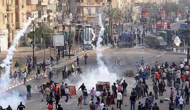 عشرات المصريين ينظمون احتجاجات في قلب القاهرة
