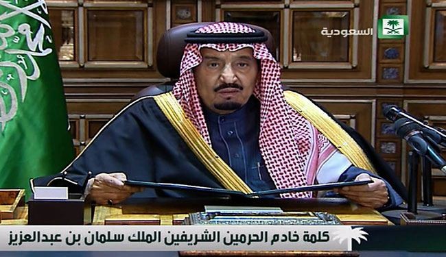 الملك السعودي الجديد ينعى الملك السابق عبد الله