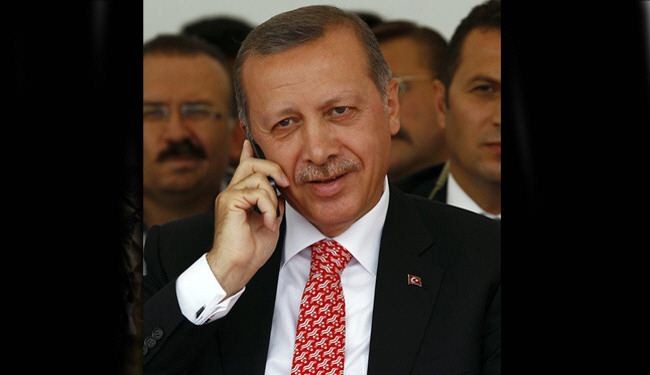 بالصور/ هواتف جديدة مشفرة لأردوغان وكبار القادة الاتراك