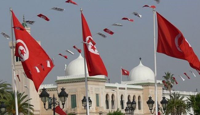 الحكومة التونسية الجديدة تواجه أزمة ثقة في البرلمان