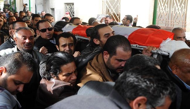 حصيلة قتلى صدامات القاهرة بلغ 35 ضحية و200 جريح