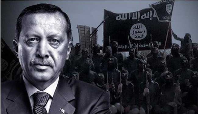 مرکل: ترکیه به محل ترانزیت داعش تبدیل شده است