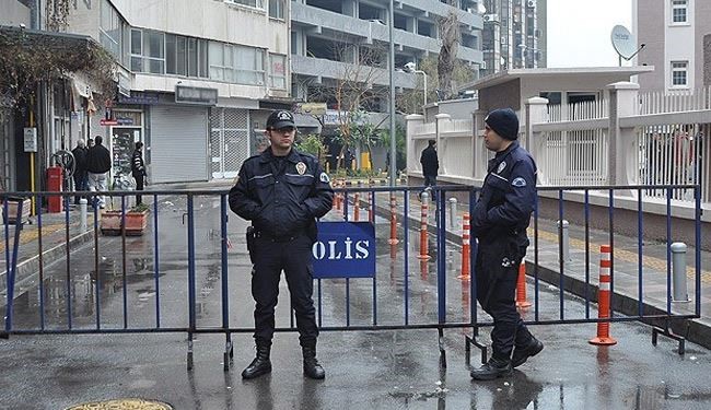 تركيا تصدر مذكرة توقيف 29 شخصاً في قضية 