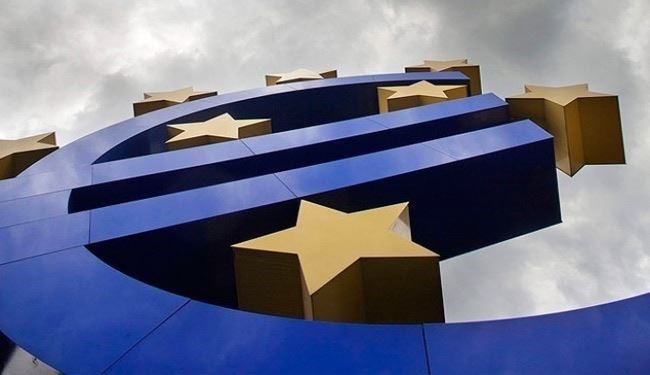 منطقة اليورو تمهل اليونان ٥ أيام لتمديد خطة الإنقاذ المالي