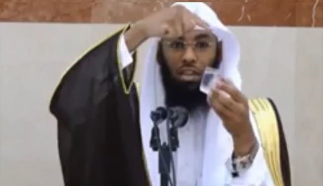 Saudi Cleric tells Students 'Earth does not Rotate'