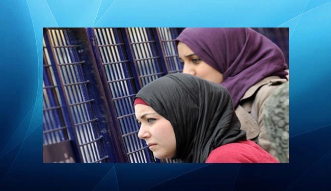 الجزائر تصرّ على قرار منع الحجاب لعاملات الجمارك