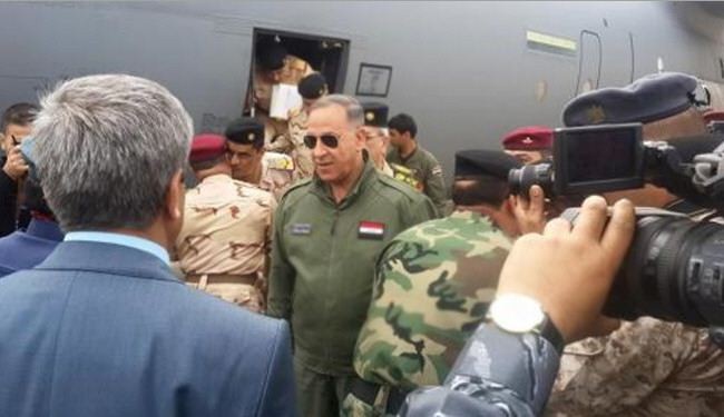 وزير الدفاع العراقي يتفقد قاعدة أم قصر البحرية
