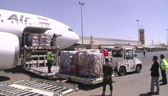 Iran Jet Loaded with Humanitarian Aid Lands in Yemen