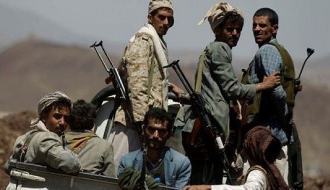 الجيش اليمني واللجان الثورية يسيطران على عدة مناطق بعدن