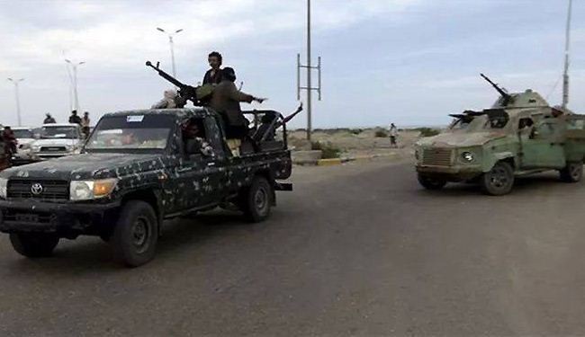 قوات الجيش واللجان الثورية تدخل مدينة زنجبار في أبين