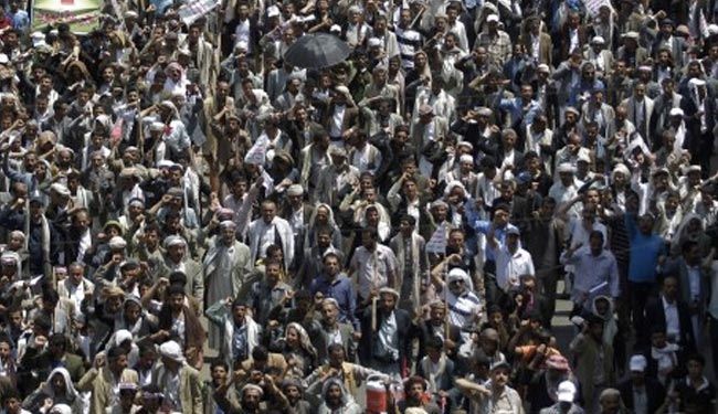 مسيرة شعبية حاشدة في صنعاء ضد العدوان السعودي