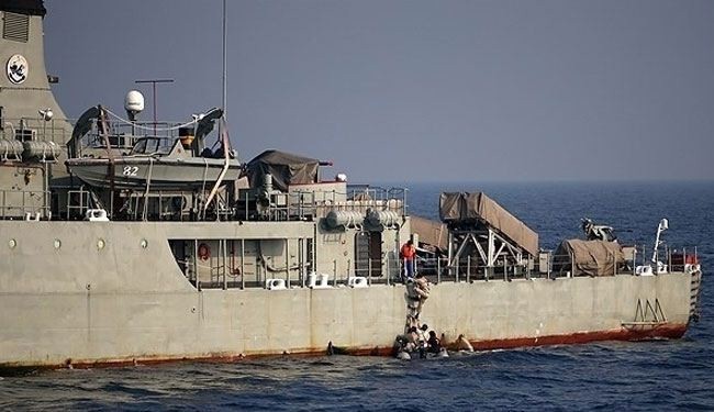 السفن الحربية الايرانية تجري تدريبات متميزة في بحر عمان
