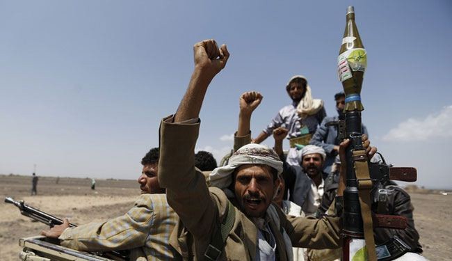 أسلحة السعودية تصل الى يد جيش اليمن في لحج
