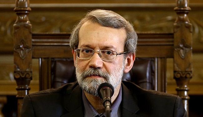 لاريجاني: رفع الحظر اساس للاتفاق بين ايران و5+1