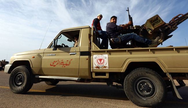 غارات جوية لجماعة فجر ليبيا على مواقع 