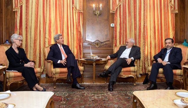 کيري: اميرکا تتمسك بتنفیذ التزاماتها في الاتفاق مع ایران