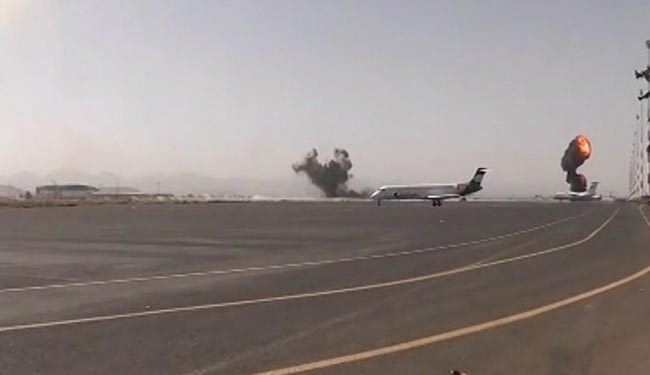 Saudi fighters bomb Sana'a Airport to prevent Iranian aids landing