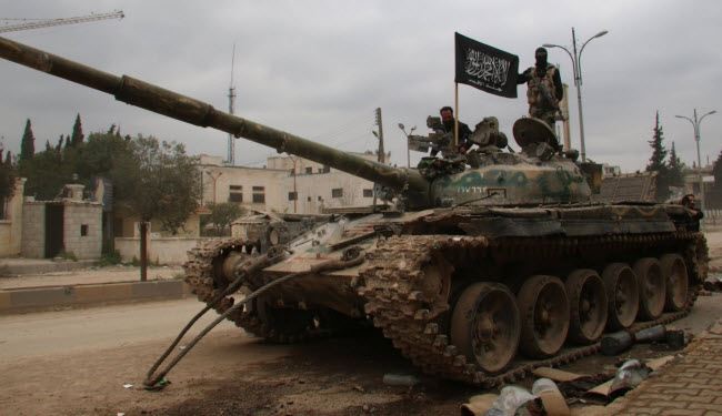 Al-Nusra seizes ISIL's strategic base in Quneitra