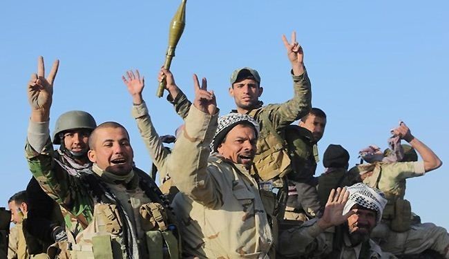 بمباران مقدماتی مواضع داعش برای آزادسازی الانبار
