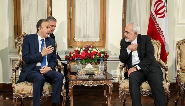 Zarif: West Incapable to Reach Goals by Backing Terrorism