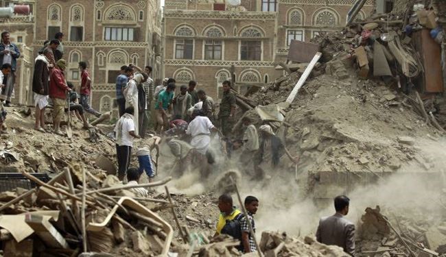 Saudi Jets Hit Sanaa's Old City, Killing at Least 6