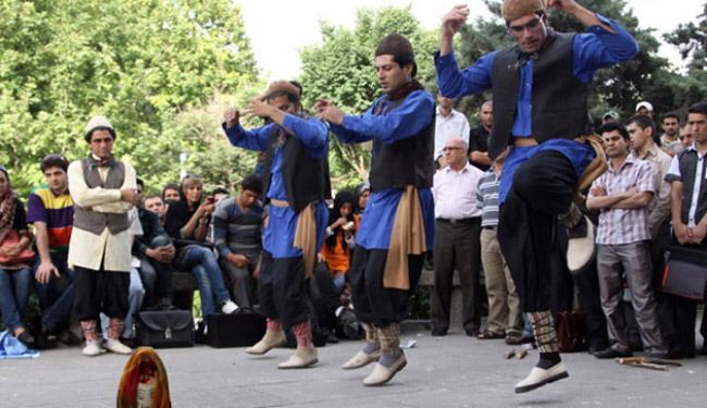 ايران تفوز بجائزة أفضل موسيقى بمهرجان لبناني