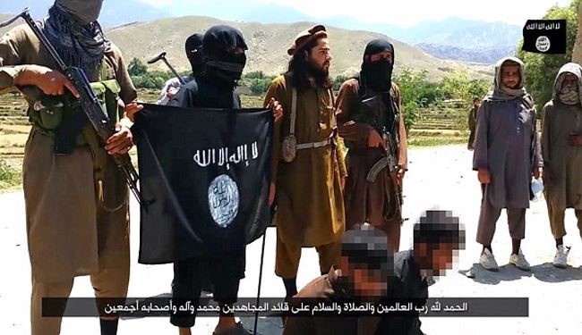 ISIS Executes 3 Taliban Militants + Shocking Pics