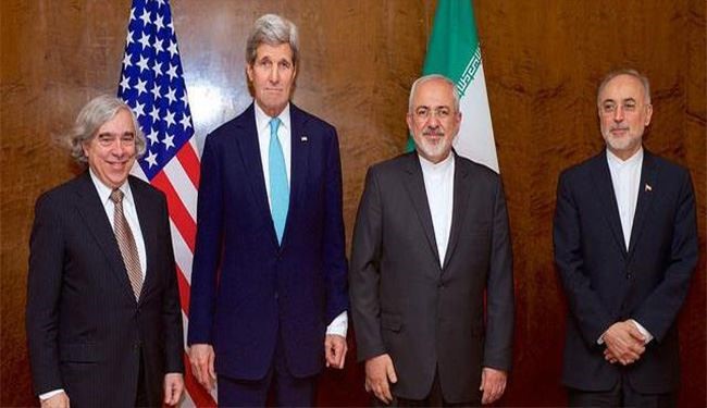 Iranian FM Leaves Tehran for Nuclear Talks