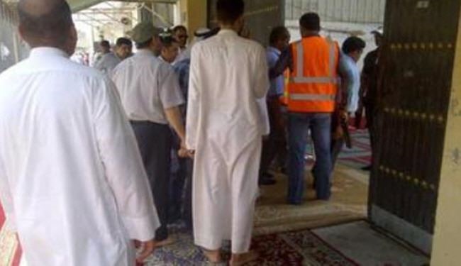 حمایت داوطلبان بحرینی از مساجد در برابر تهدیدها