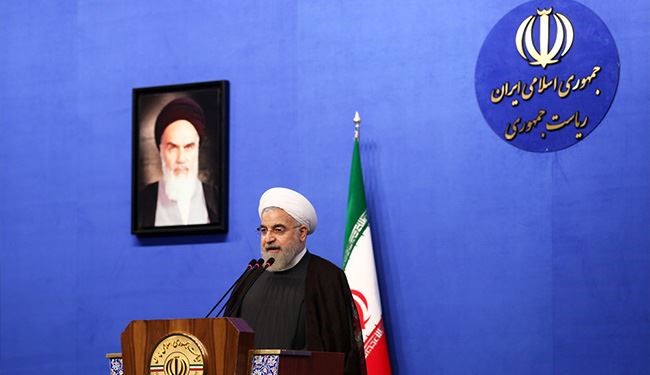 Pics: President Rouhani Hosts Families of Martyrs