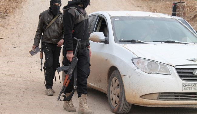 2 Senior ISIS Commanders Escape to Turkey