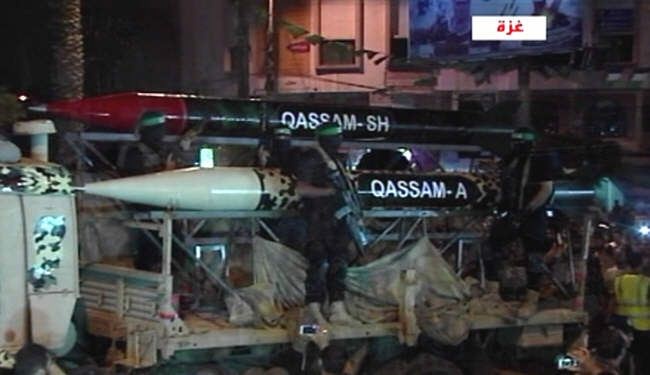 كتائب القسام تعلن امتلاكها صاروخين متطورين