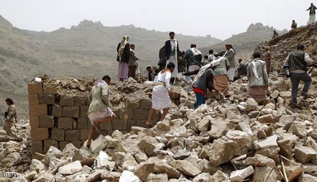 استشهاد واصابة 10 يمنيين بغارات سعودية على عمران