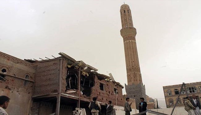 Pics: Saudi Jets Destroyed Mosque, Civilian Neighborhood in Sana’a